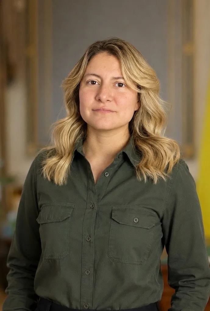 Ana Masias, artista plástica peruana en su estudio en Lima